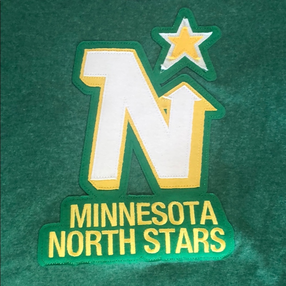 NWT Vintage Minnesota North Stars hockey